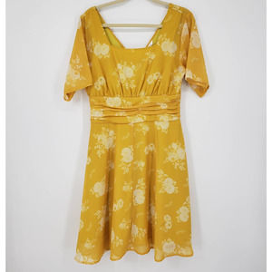 Eshakti Floral Fit & Flare Dress 8 Short Sleeve Square Neck Yellow White A Line